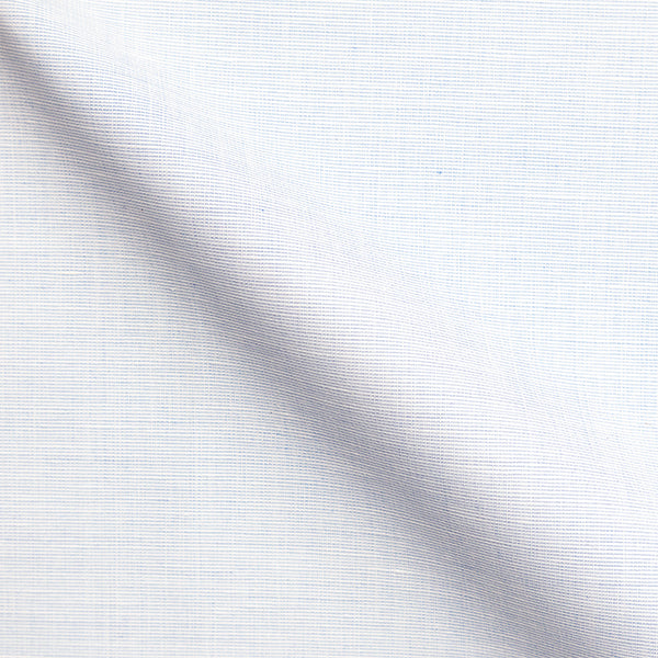 Detailaufnahme hellblauer Leinenstoff, natürliche Leinenstruktur, Premium-Qualität für hellblaues Leinen Kurzarmhemd Herren