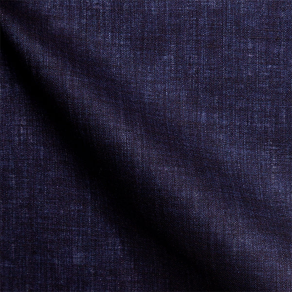 Detailaufnahme navy Leinenstoff, natürliche Leinenstruktur, Premium-Qualität für marineblaues Maßhemd Herren