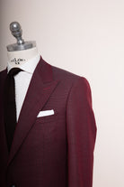 Anzug Crimson Class burgunder schräg