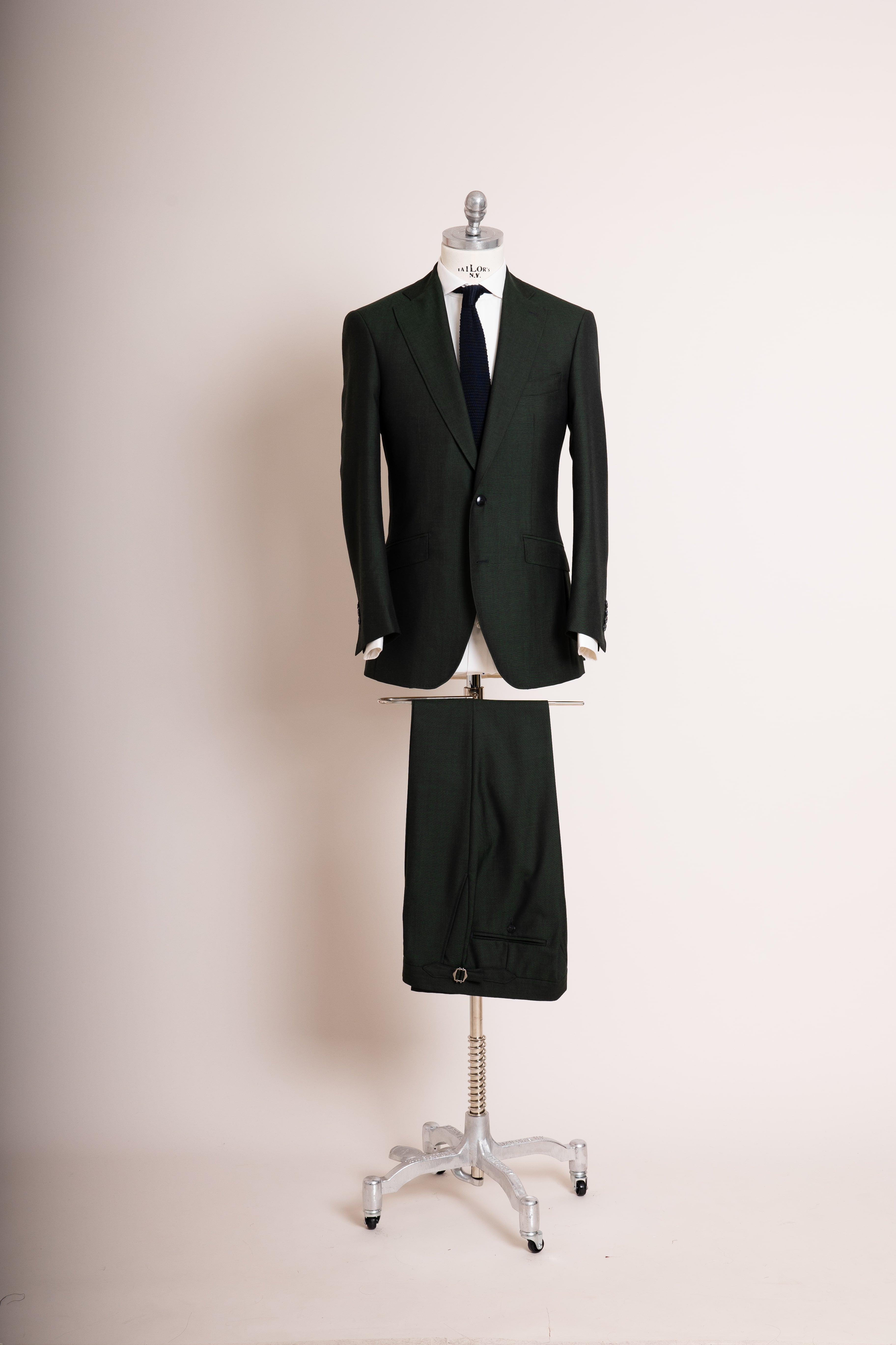 Anzug Forest Essential waldgrün Komplettansicht