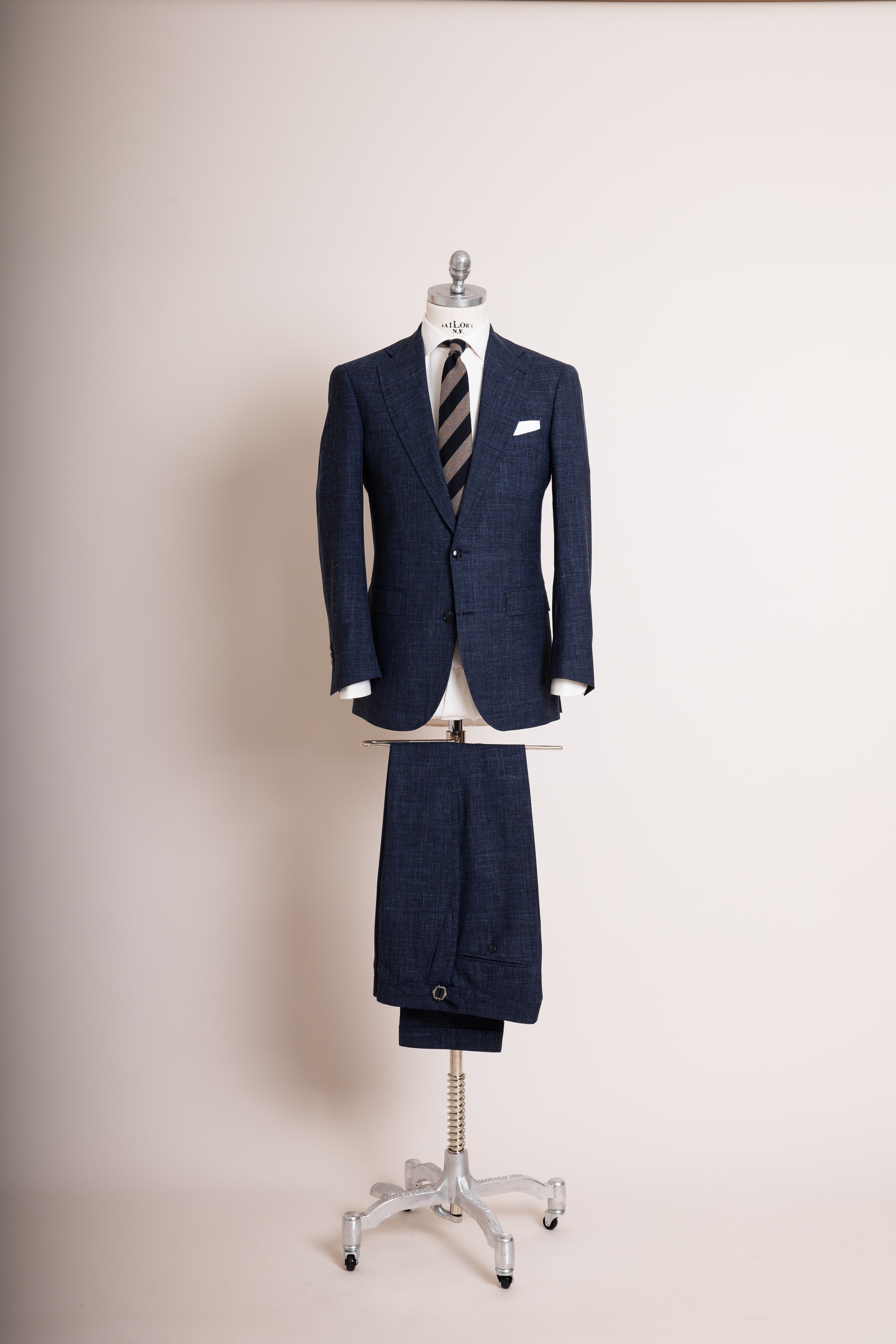 Anzug Midnight Milano dunkelblau Komplettansicht