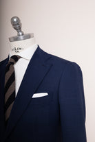 Anzug Riviera Blue mittelblau schräg