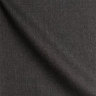 Nahaufnahme vomn dunkelgrauer Stoffprobe