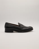 Penny Loafer Full Grain schwarz von der Seite