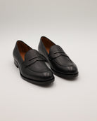 Penny Loafer Full Grain schwarz von vorne