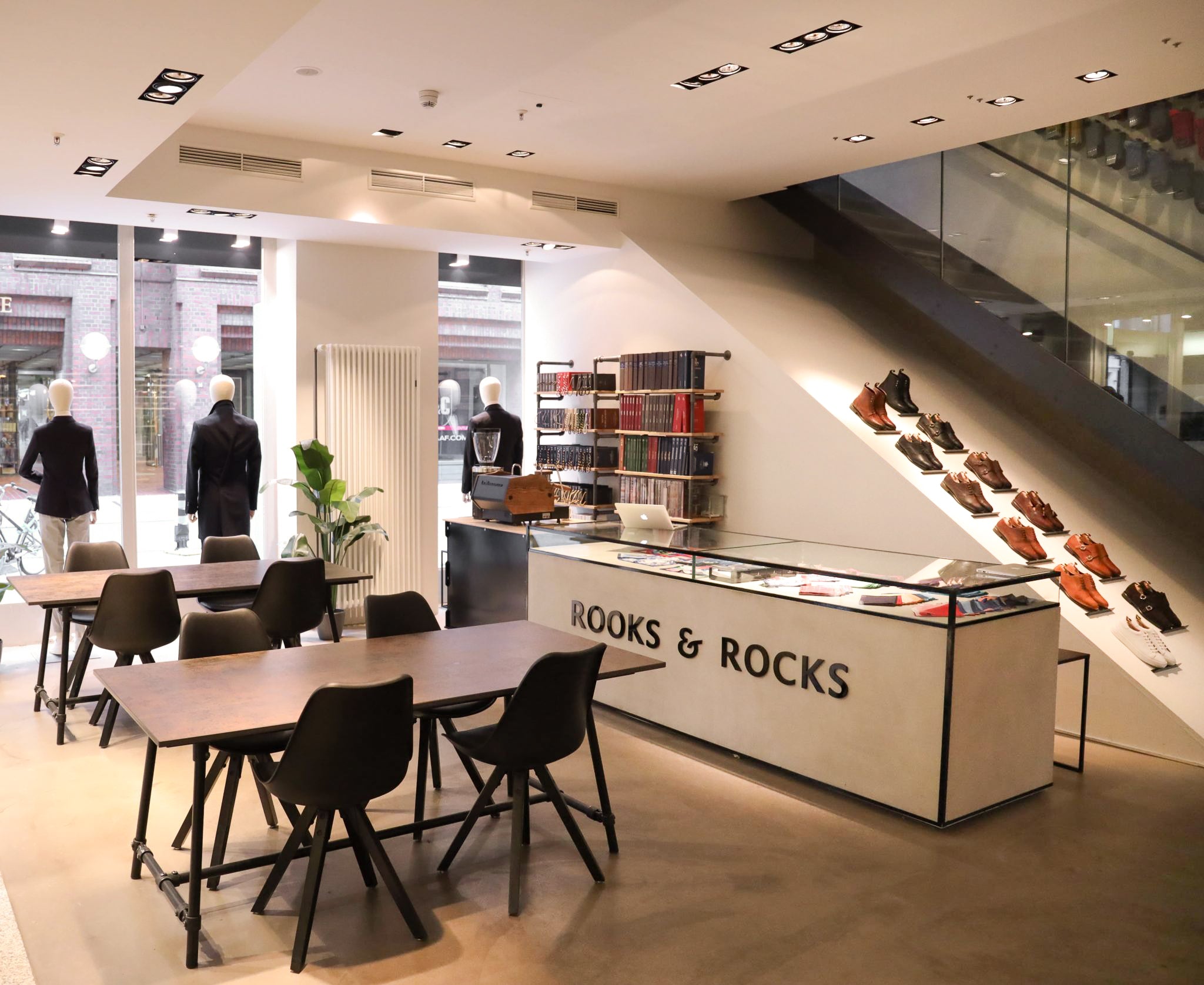 Aufnahme vom Beratungsbereich unseres Stores in Hamburg