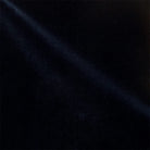 Nahaufnahme vom Samtstoff in dunkelblau